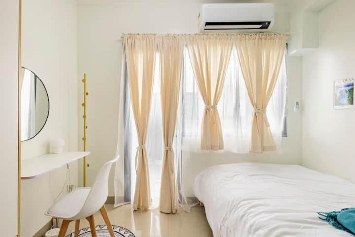 Shore 2 Residences 1Br Deluxe Room In Moa Complex Μανίλα Εξωτερικό φωτογραφία